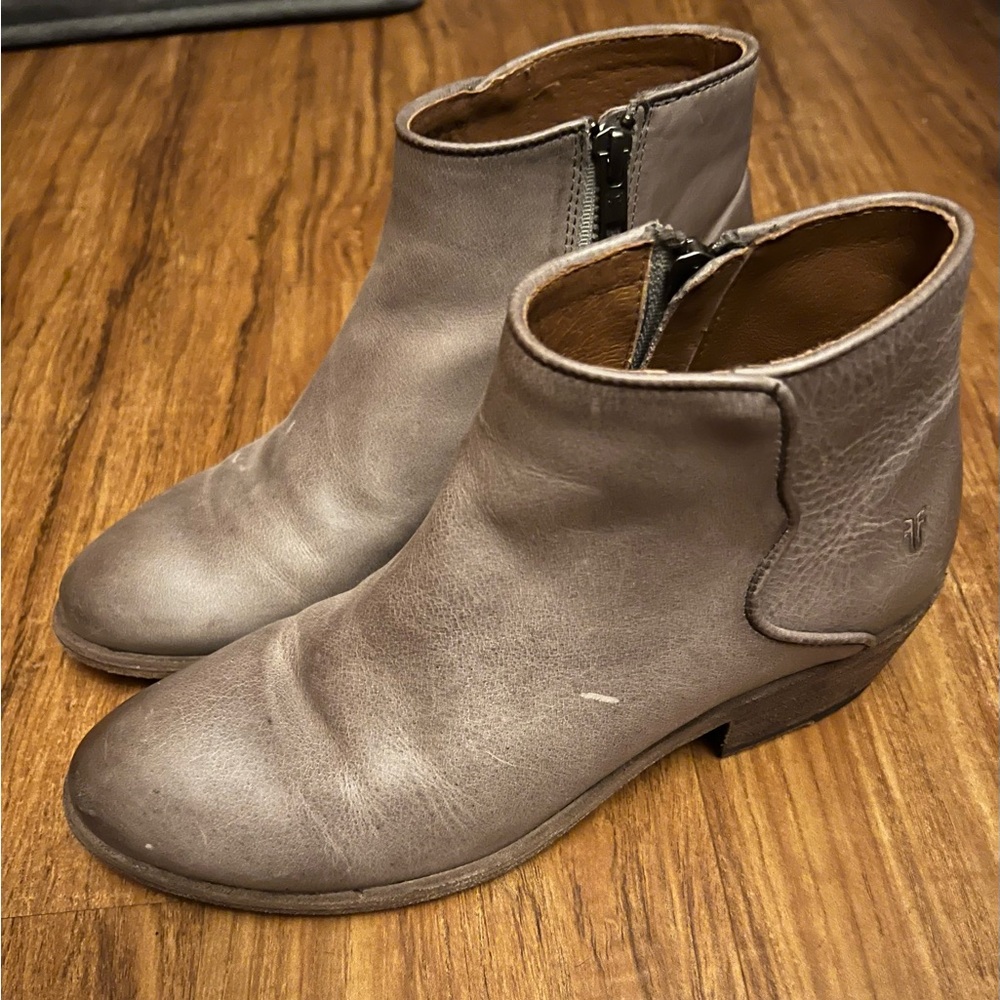 Frye Carson boots